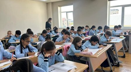 Азербайджан набрал 422 балла по математике, Баку показал рост до 460