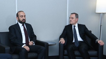 Глава МИД Азербайджана не исключил новой встречи с Мирзояном
