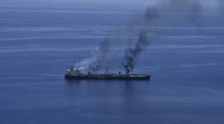 UKMTO: Танкер поразили снарядом в Ормузском проливе