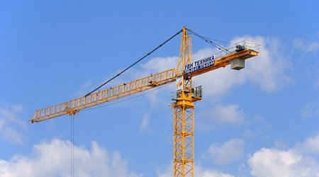 Bu halda kranla görülən işlər dayandırılacaq