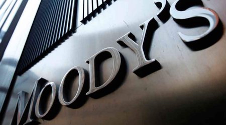 Moody’s sees Brent at $90-$110 through end-2026