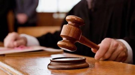 Bəzən məhkəmə də bilmir ki, haqlı olan jurnalistdir yoxsa deputat - təklif