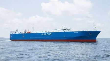 ASCO quru yük gəmiləri ilə daşımaları 43 % artırıb