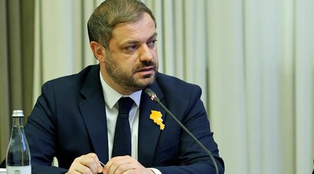 Armenia exports aluminum foil to Azerbaijan, economy minister says