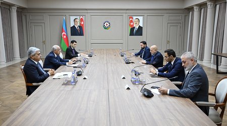 Əli Əsədov Suriyanın iqtisadiyyat və sənaye nazirini qəbul edib