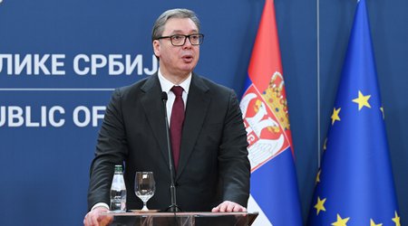 Serbiya Prezidenti vəzifəsindən istefa verib