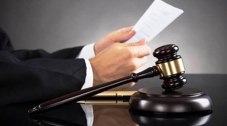 Tələbə qızları şantaj və zorakılığa məruz qoyan müəllimə 11 il həbs cəzası verildi - təfərrüat