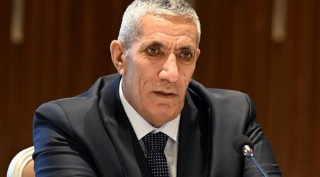 Siyavuş Novruzov: Bələdiyyələr 300–500 min qeydiyyatsız evdən vergi toplaya bilmir