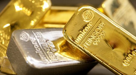 Gold and silver futures rally on COMEX