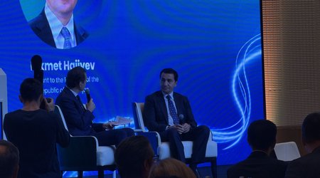Hikmət Hacıyev: Azərbaycan ABŞ, Çin və Aİ ilə münasibətləri strateji səviyyəyə yüksəldib