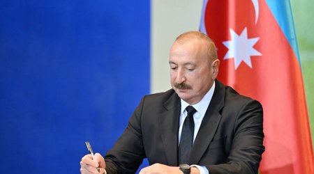 Алиев написал Штайнмайеру, Мёну и Амиди