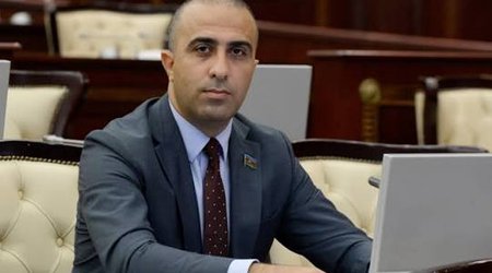 Deputat korrupsiya barədə məlumat verənlərin qınanmasına qarşı çıxıb