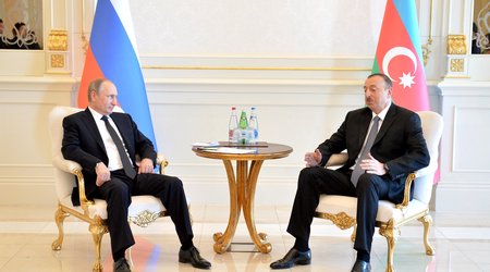 Prezident İlham Əliyev Putinə zəng edib