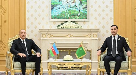 Əliyev və Sərdar Berdiməhəmmədov arasında görüş keçirilib