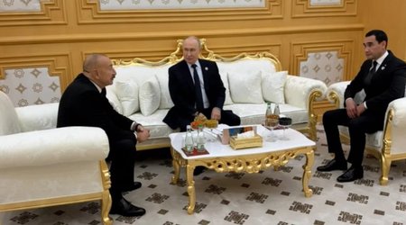 Алиев провел неформальную встречу с Путиным