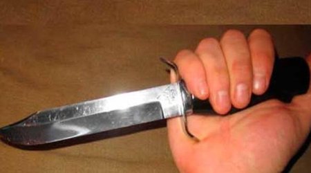 Mingəçevirdə 19 yaşlı tələbə otaq yoldaşını bıçaqlayıb
