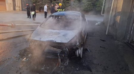 Qaradağda məktəbdə direktorun maşını yandırılıb