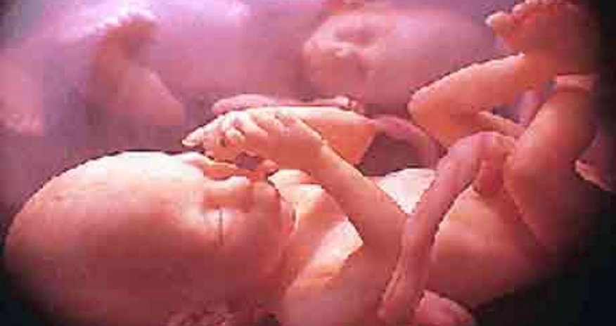 Bakıda doğum evində ŞOK: abort olunan uşaq yaşadı Bakıda doğum evində ŞOK: abort olunan uşaq yaşadı