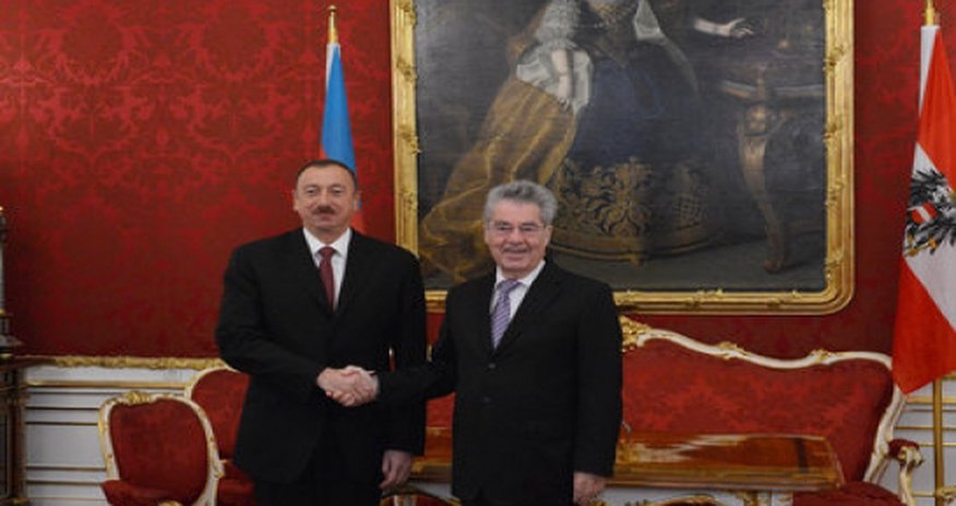İlham Əliyev Avstriya Prezidenti ilə görüşüb İlham Əliyev Avstriya Prezidenti ilə görüşüb