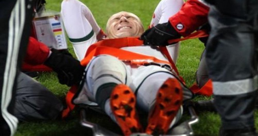 Robben dünya kubokundan kənarda qaldı Robben dünya kubokundan kənarda qaldı