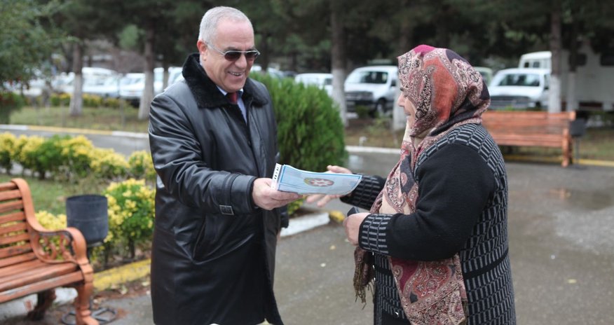 Bir qrup müharibə əlilinə avtomobil verildi - FOTOLAR Bir qrup müharibə əlilinə avtomobil verildi - FOTOLAR