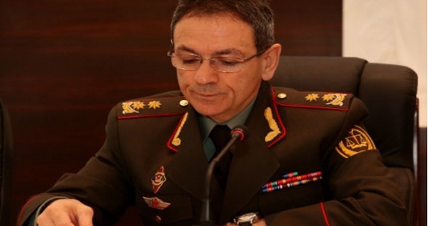 Уволен начальник тюрьмы Уволен начальник тюрьмы