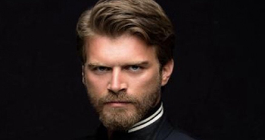 Kıvanç Tatlıtuğ yeni seriala çəkilir - FOTO Kıvanç Tatlıtuğ yeni seriala çəkilir - FOTO