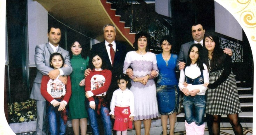 Tağı Əhmədovun hakim oğlunun FOTOLARI Tağı Əhmədovun hakim oğlunun FOTOLARI