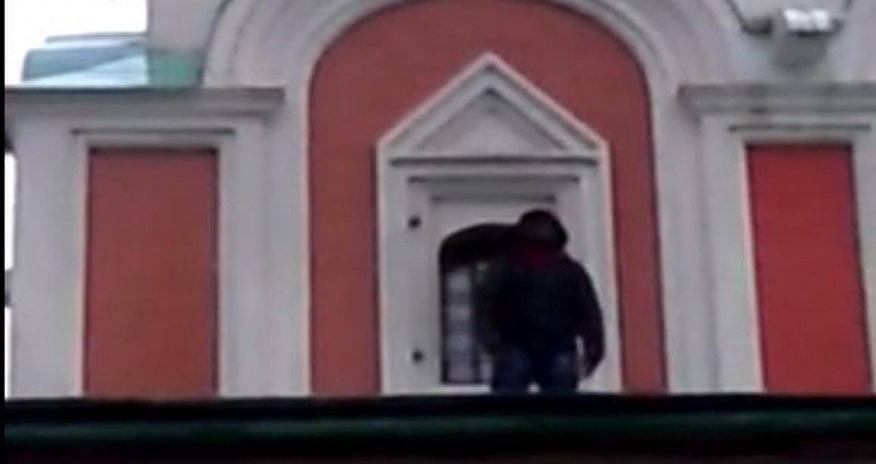 Провокация ваххабита в КазаниВИДЕО Провокация ваххабита в КазаниВИДЕО