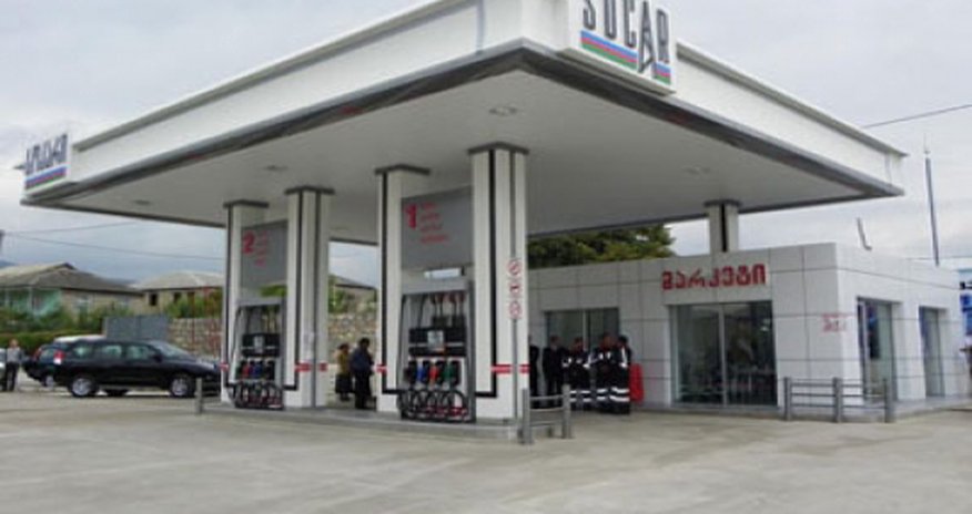 На АЗС SOCAR в Грузии продается румынский бензин На АЗС SOCAR в Грузии продается румынский бензин