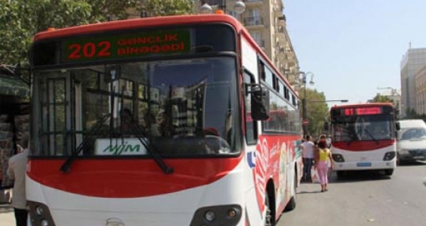 Bakı avtobuslarında daha bir YENİLİK Bakı avtobuslarında daha bir YENİLİK