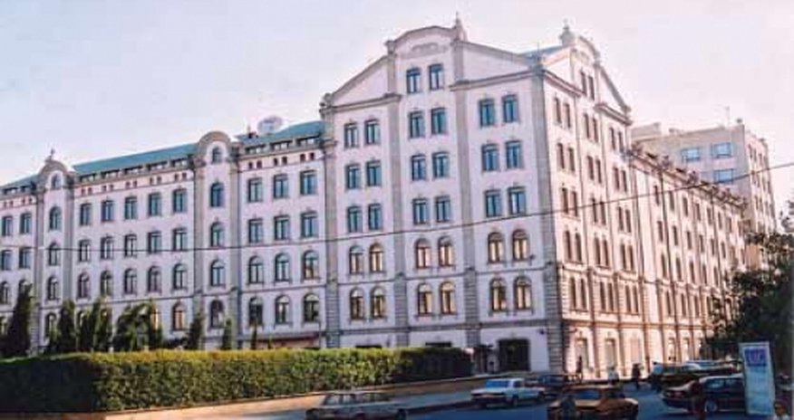 3 здания в Баку выставлены на продажу за $450 млн -ФОТО 3 здания в Баку выставлены на продажу за $450 млн -ФОТО
