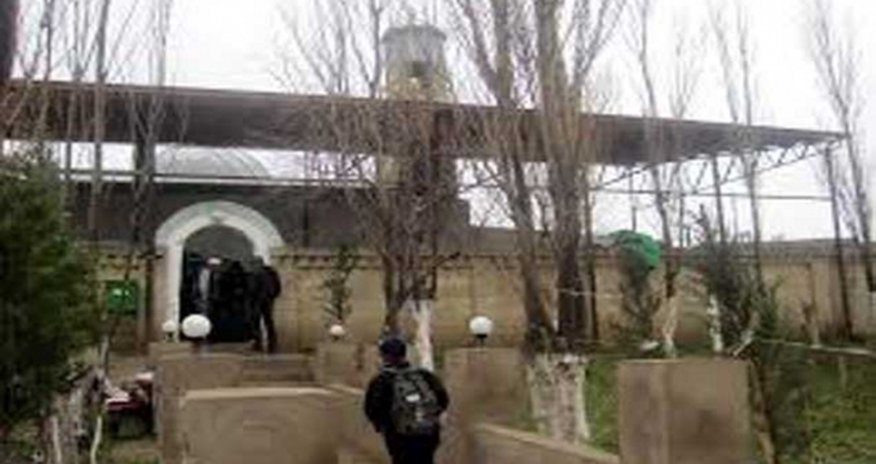 "Müşfiqabad məscidində tezliklə silahlı qarşıdurma ola bilər” "Müşfiqabad məscidində tezliklə silahlı qarşıdurma ola bilər”