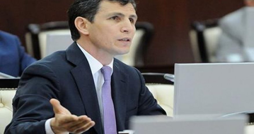 Zahid Orucun yaxını qarda donaraq ölüb Zahid Orucun yaxını qarda donaraq ölüb