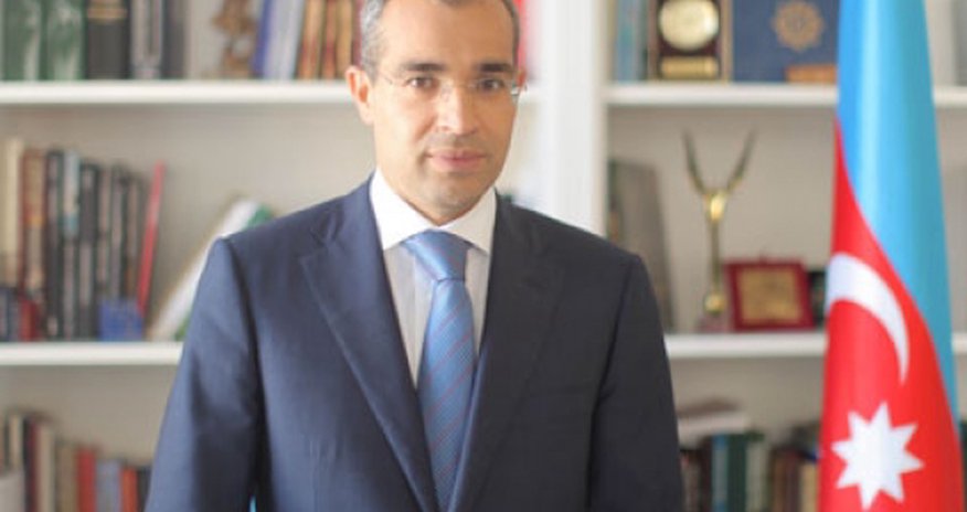 Təhsil naziri saxta diplomlardan danışdı Təhsil naziri saxta diplomlardan danışdı