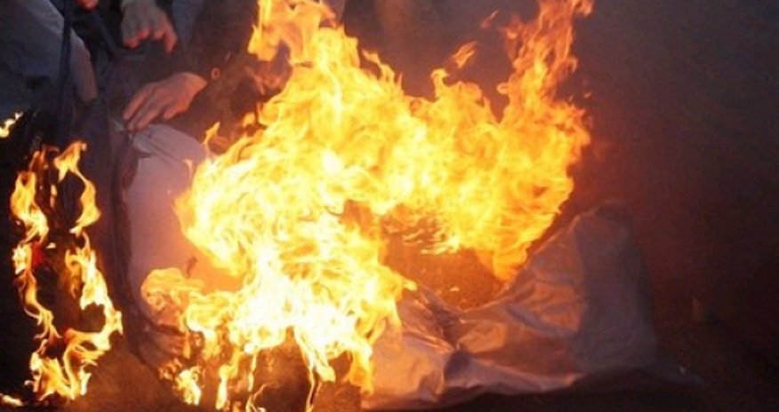В иранском министерстве совершено самосожжение В иранском министерстве совершено самосожжение