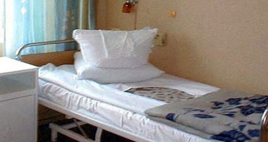 Пациент, перенесший операцию на почки, упал с балкона Пациент, перенесший операцию на почки, упал с балкона
