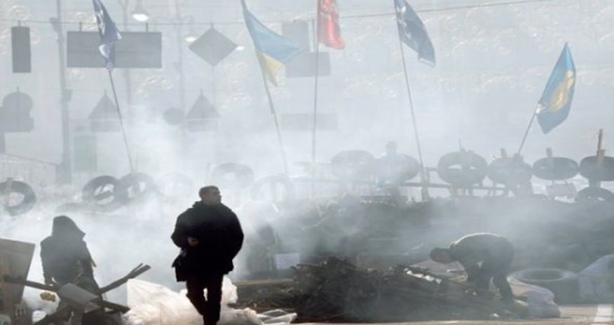 В Киеве ранен азербайджанский художник В Киеве ранен азербайджанский художник