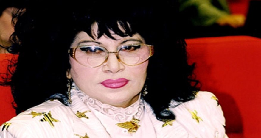 Zeynəb Xanlarova: “Qorxuram ki, camaat ayağa qalxar" Zeynəb Xanlarova: “Qorxuram ki, camaat ayağa qalxar"