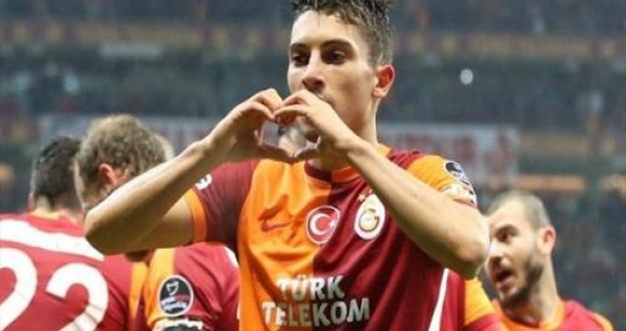 "Real" "Qalatasaray"ın futbolçusunu istəyir "Real" "Qalatasaray"ın futbolçusunu istəyir