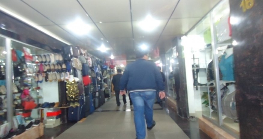 Магазины в переходе на Гянджлике закрываются Магазины в переходе на Гянджлике закрываются