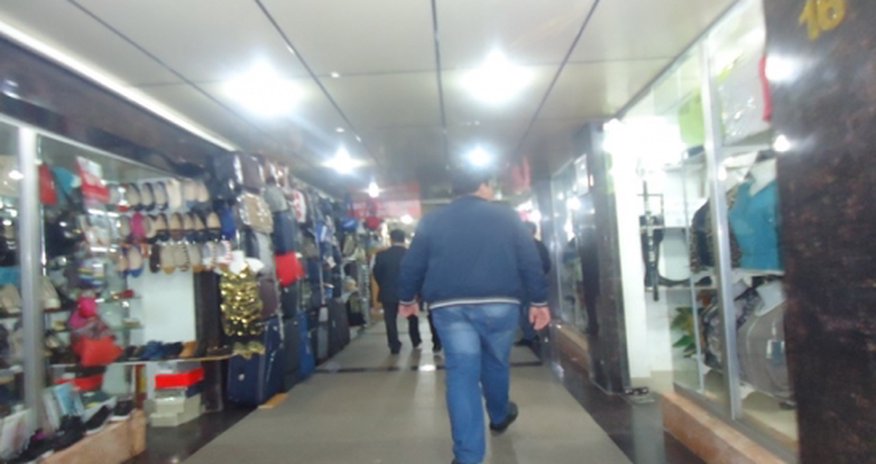 “Gənclik” metrostansiyasındakı dükanlar BAĞLANIR - ETİRAZ “Gənclik” metrostansiyasındakı dükanlar BAĞLANIR - ETİRAZ