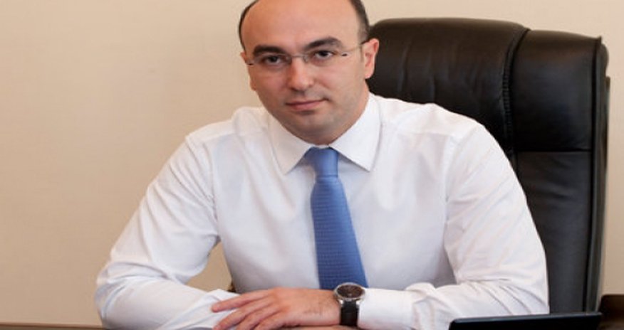 Эльнур Асланов освобожден от должности Эльнур Асланов освобожден от должности