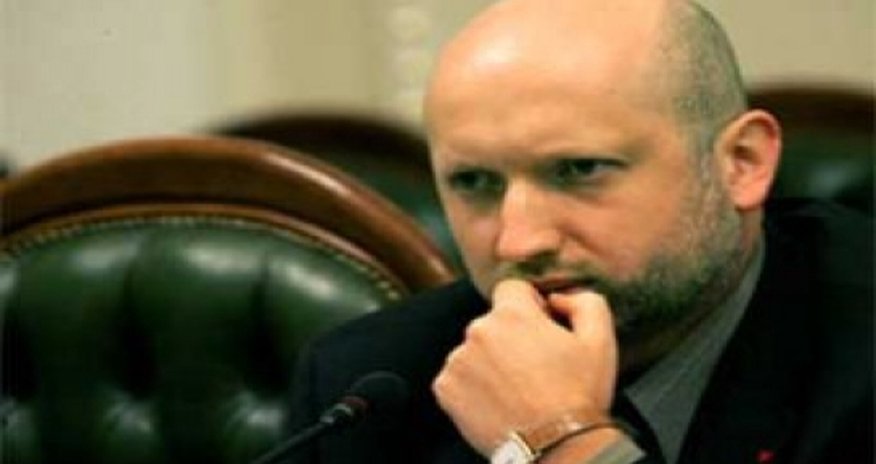 Украина просит военно-технической поддержки Украина просит военно-технической поддержки