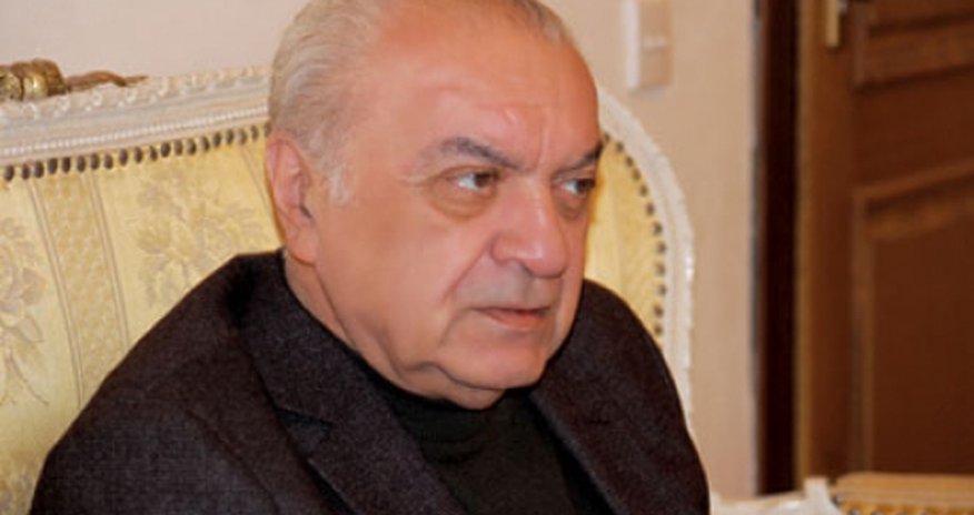 Məşhur diktor Rafiq Hüseynov İstanbula gedib Məşhur diktor Rafiq Hüseynov İstanbula gedib