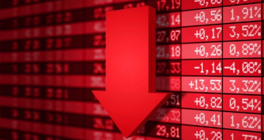 Fitch снизил прогноз по рейтингам российских банков и компаний Fitch снизил прогноз по рейтингам российских банков и компаний