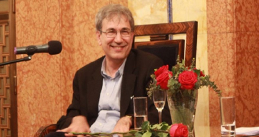 Orxan Pamuk: “Türkiyə daha da pisləşir” Orxan Pamuk: “Türkiyə daha da pisləşir”