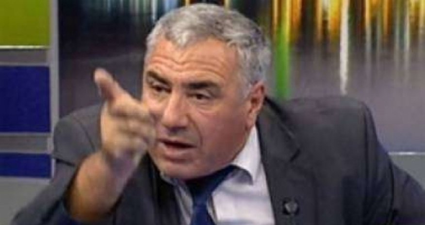 Hafiz Hacıyev Jirinovskini sünnət eləməklə hədələdi Hafiz Hacıyev Jirinovskini sünnət eləməklə hədələdi