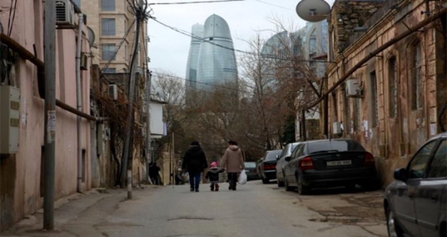 “Sovetski”dən köçmək istəyən ailələrin sayı 700-ə çatdı “Sovetski”dən köçmək istəyən ailələrin sayı 700-ə çatdı