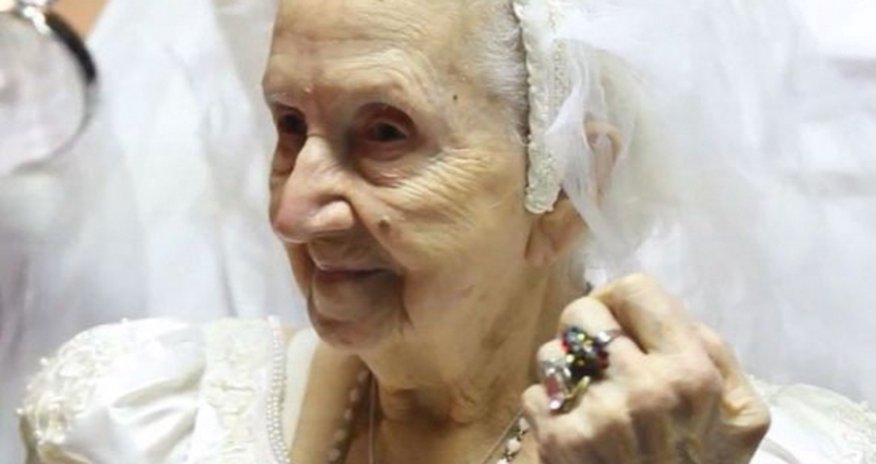 В Баку молодой мужчина похитил 60-летнюю женщину с целью женитьбы В Баку молодой мужчина похитил 60-летнюю женщину с целью женитьбы